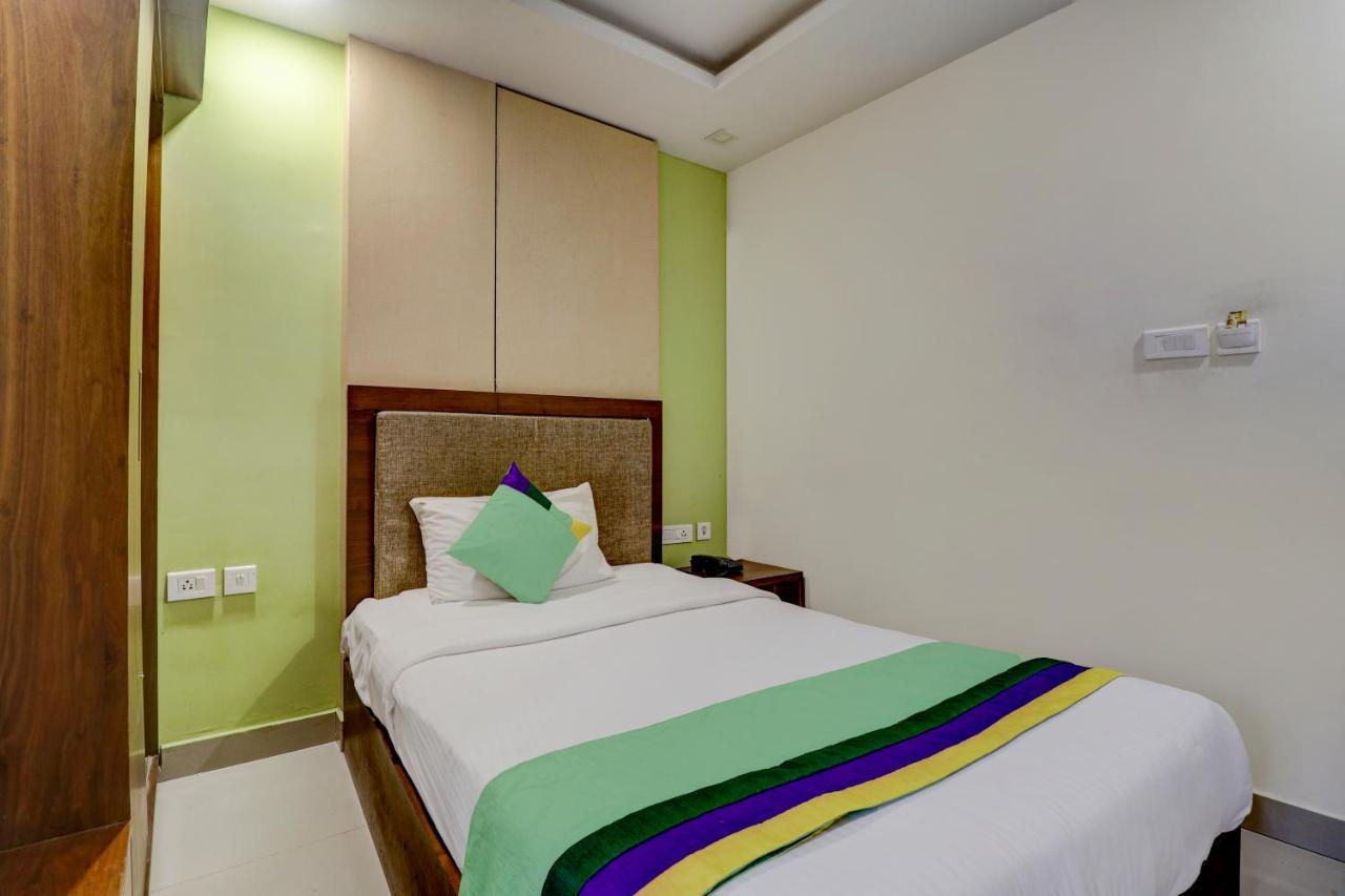 كاليكوت Itsy By Treebo - Rotano Glitz Inn المظهر الخارجي الصورة