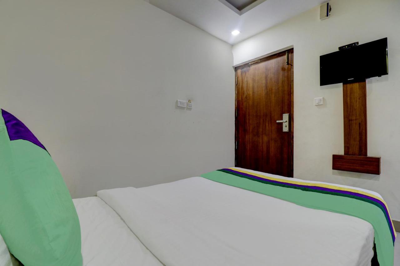 كاليكوت Itsy By Treebo - Rotano Glitz Inn المظهر الخارجي الصورة